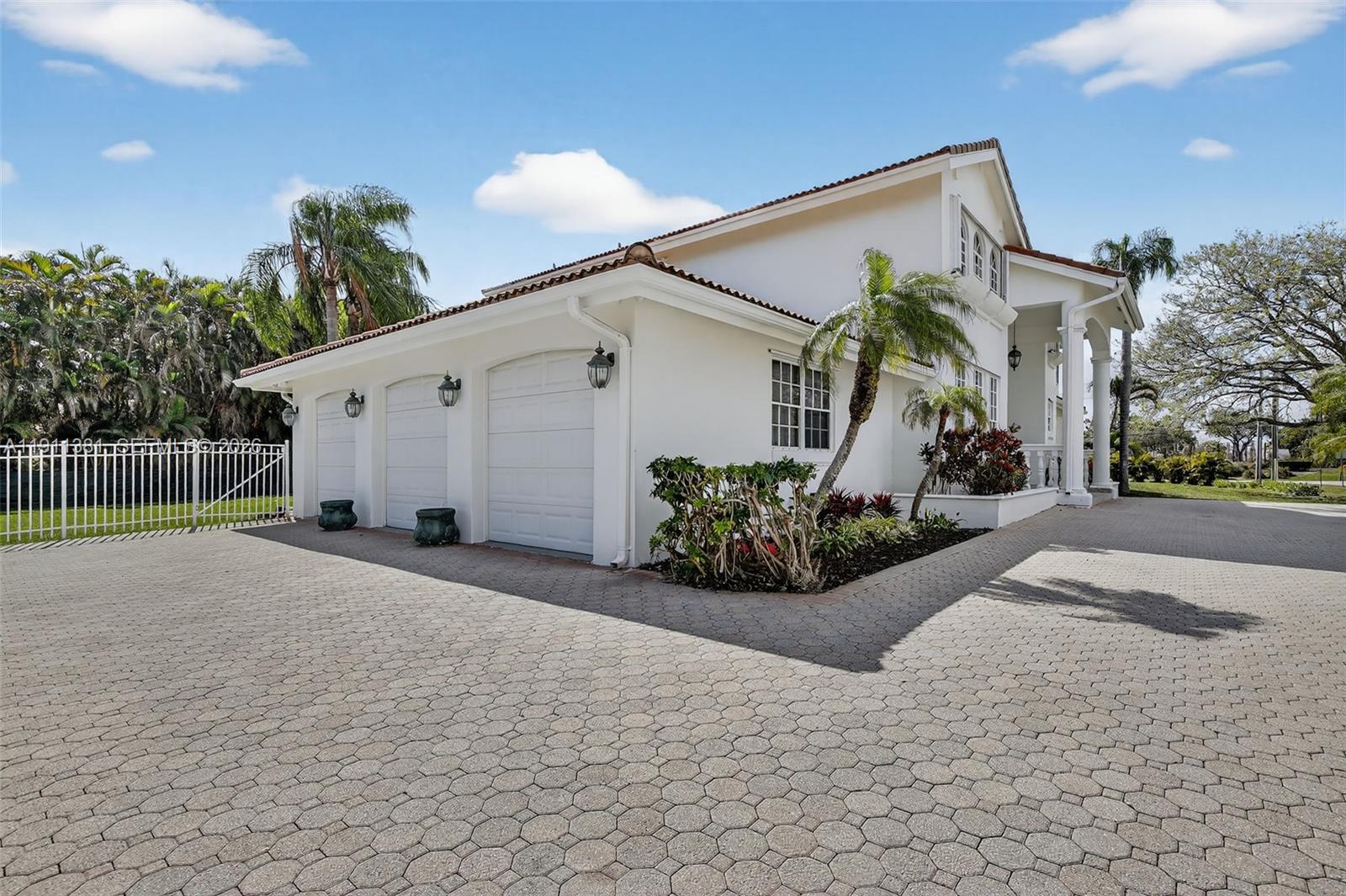 BROOKS ESTATES-PLANTATION - Residential