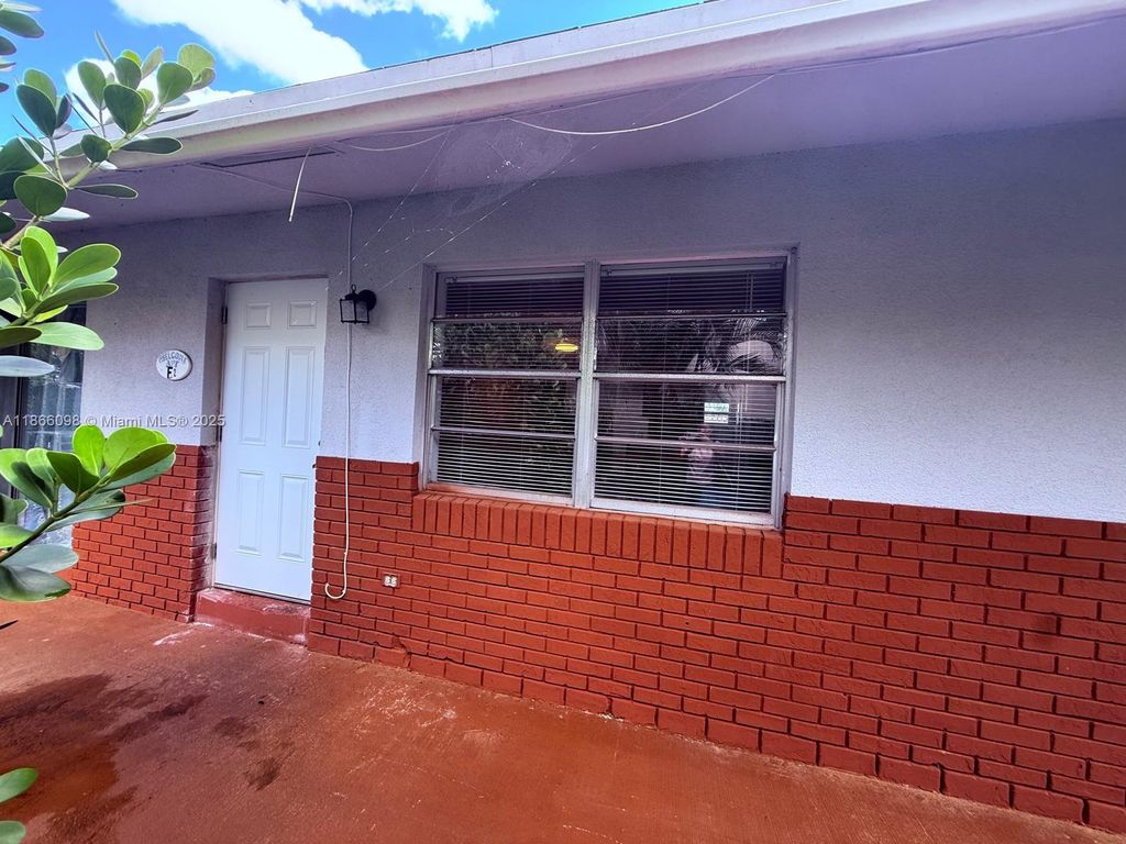 Photo of 2560 Riverland Dr #F2, Fort Lauderdale, FL 33312 (MLS # A11866098)