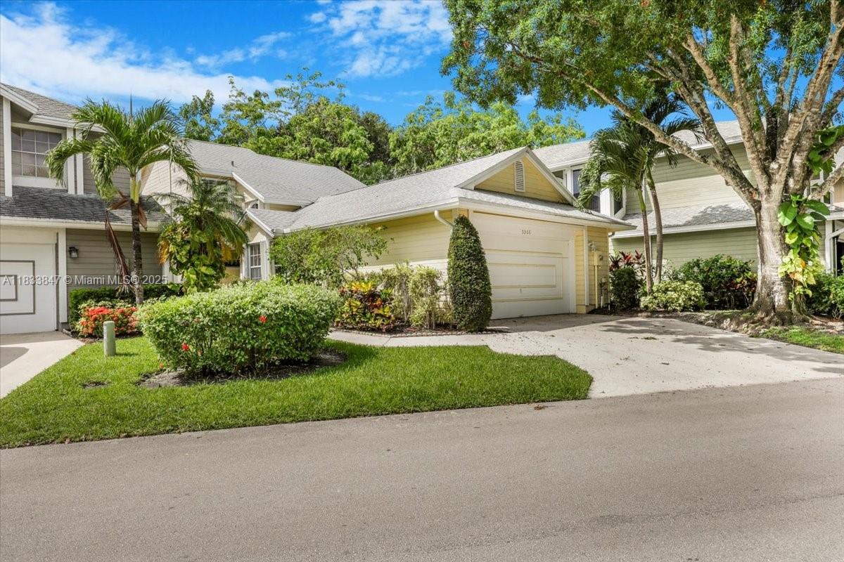 Beautiful 3 Bedroom 2 1/2 Bath, 2 car garage home with vaulted ceilings, lots of natural light, new carpet, freshly painted inside. This property is in an upscale gated community with great amenities, including 2 pools, tennis, basketball courts, and a kids playground. Great schools, near Town Center Mall and Restaurants in central Boca. Property located near highways. Don't miss out on this great opportunity. Easy to show on supra.
