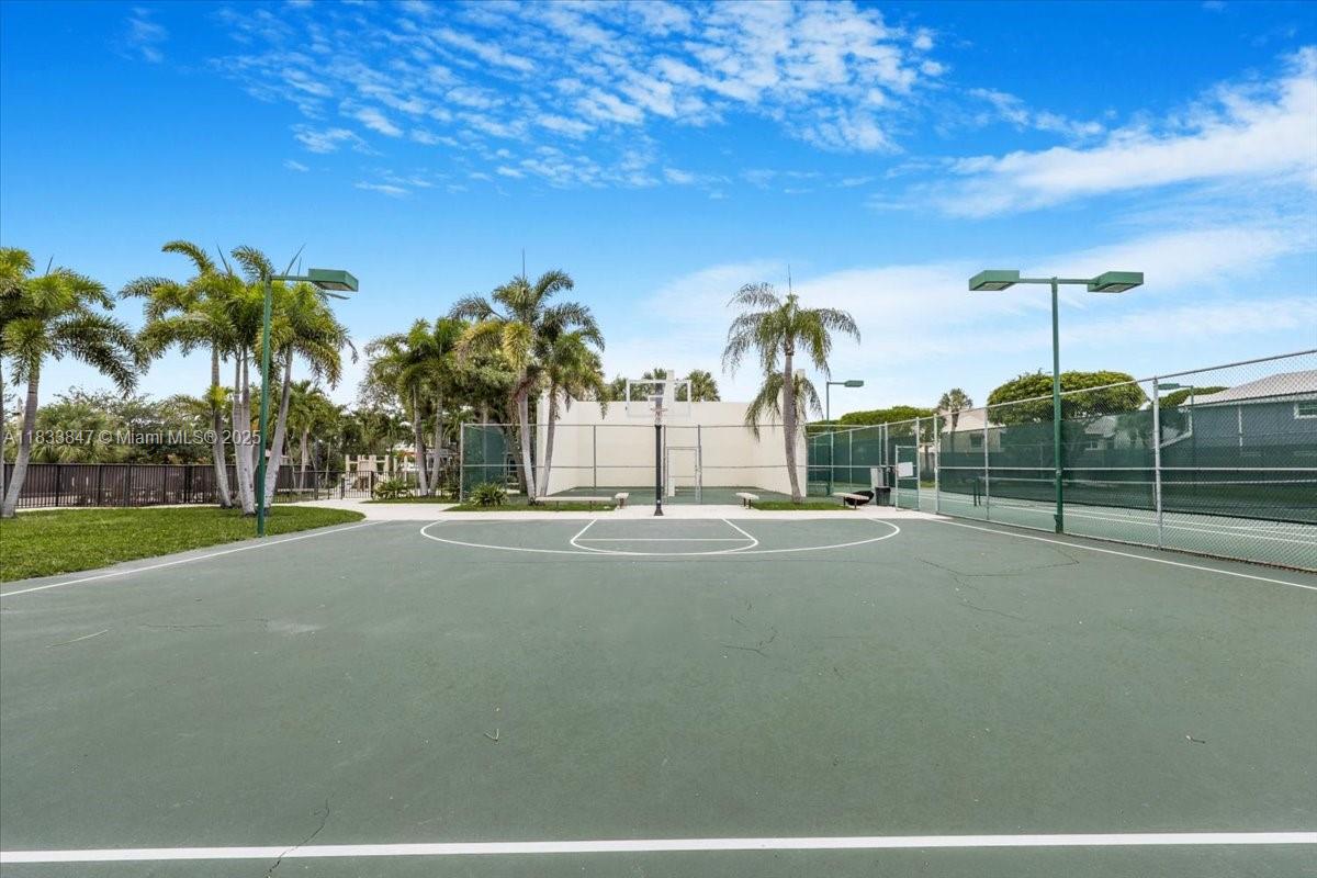 FAIRFIELD AT BOCA 4 OF CE - Residential