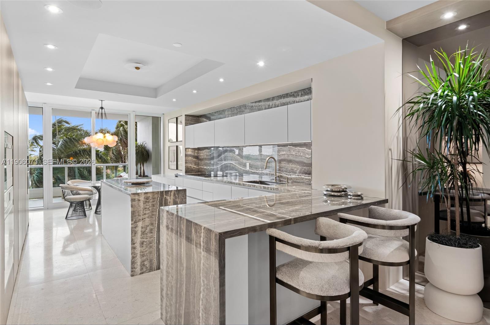 TOWERS OF PORTO VITA-SOUT - Residential