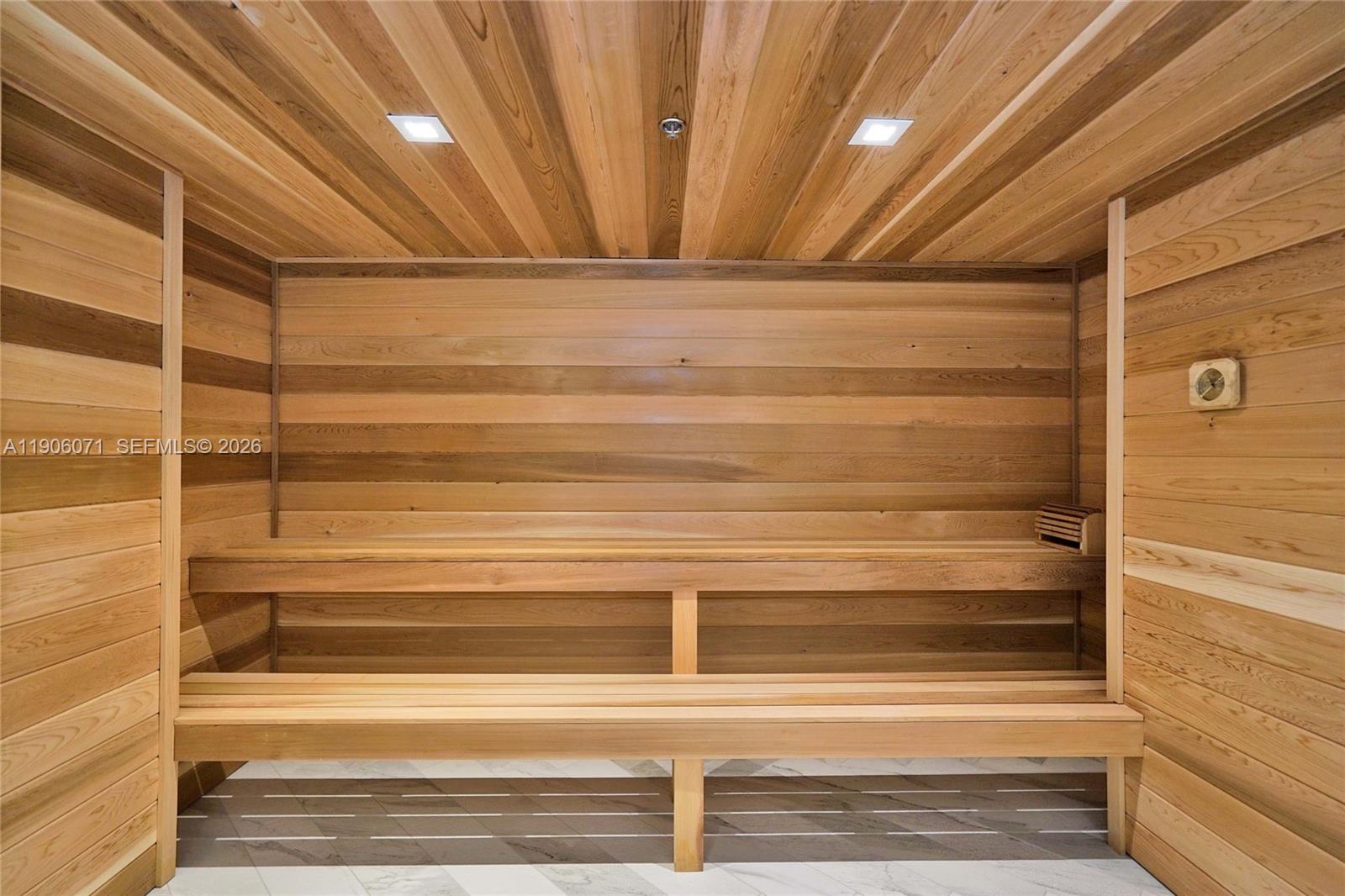 TOWERS OF PORTO VITA-SOUT - Residential