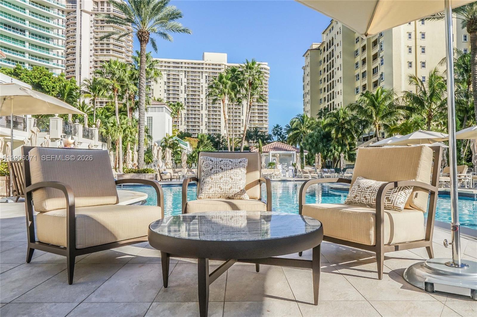 TOWERS OF PORTO VITA-SOUT - Residential