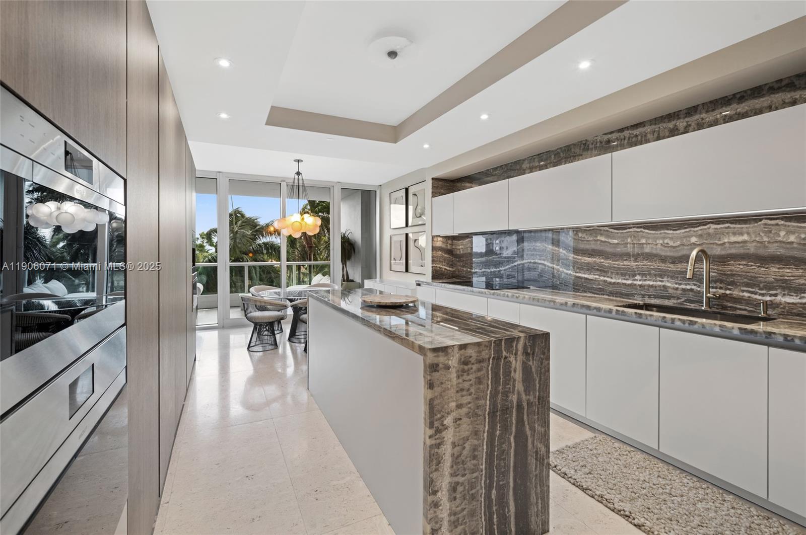 TOWERS OF PORTO VITA-SOUT - Residential