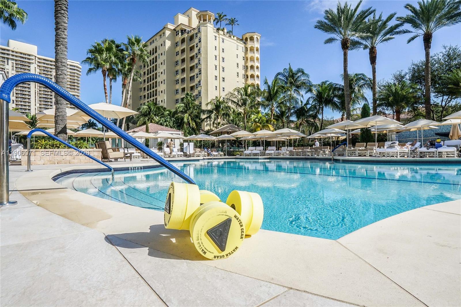 TOWERS OF PORTO VITA-SOUT - Residential