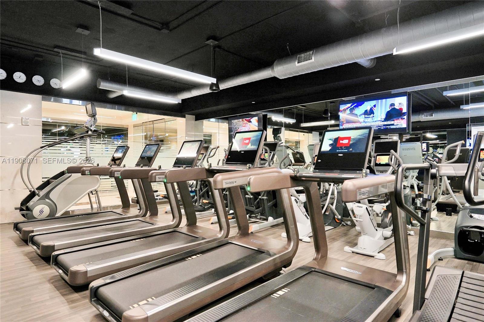 TOWERS OF PORTO VITA-SOUT - Residential