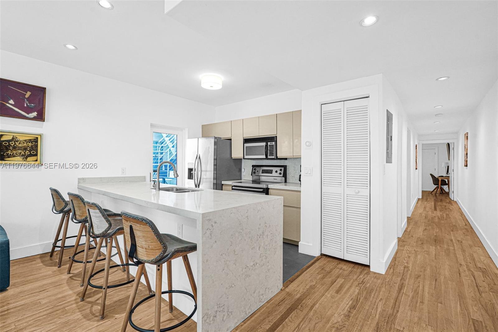 THE COCONUT OF SOUTH BEACh - Residential