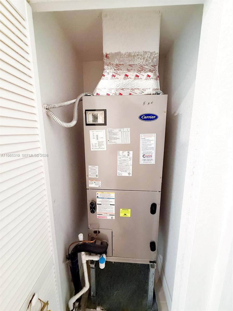 VIA VENTURA NEIGHBORHOOD - Residential