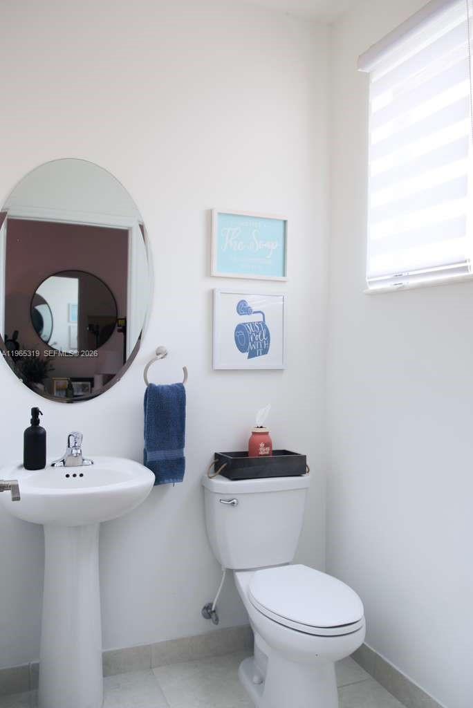 VIA VENTURA NEIGHBORHOOD - Residential