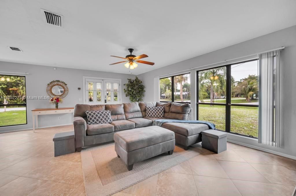 Photo of 1803 E Easy St, Fort Pierce, FL 34982 (MLS # A11852275)