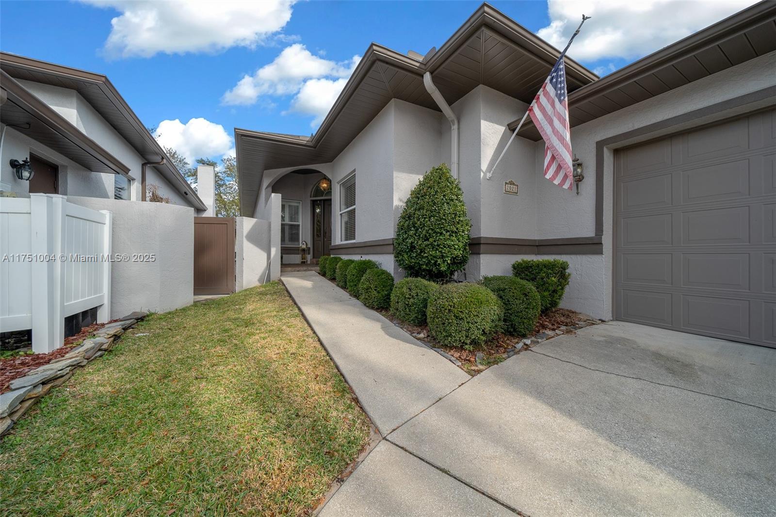 2021 SE Twin Bridge Cir