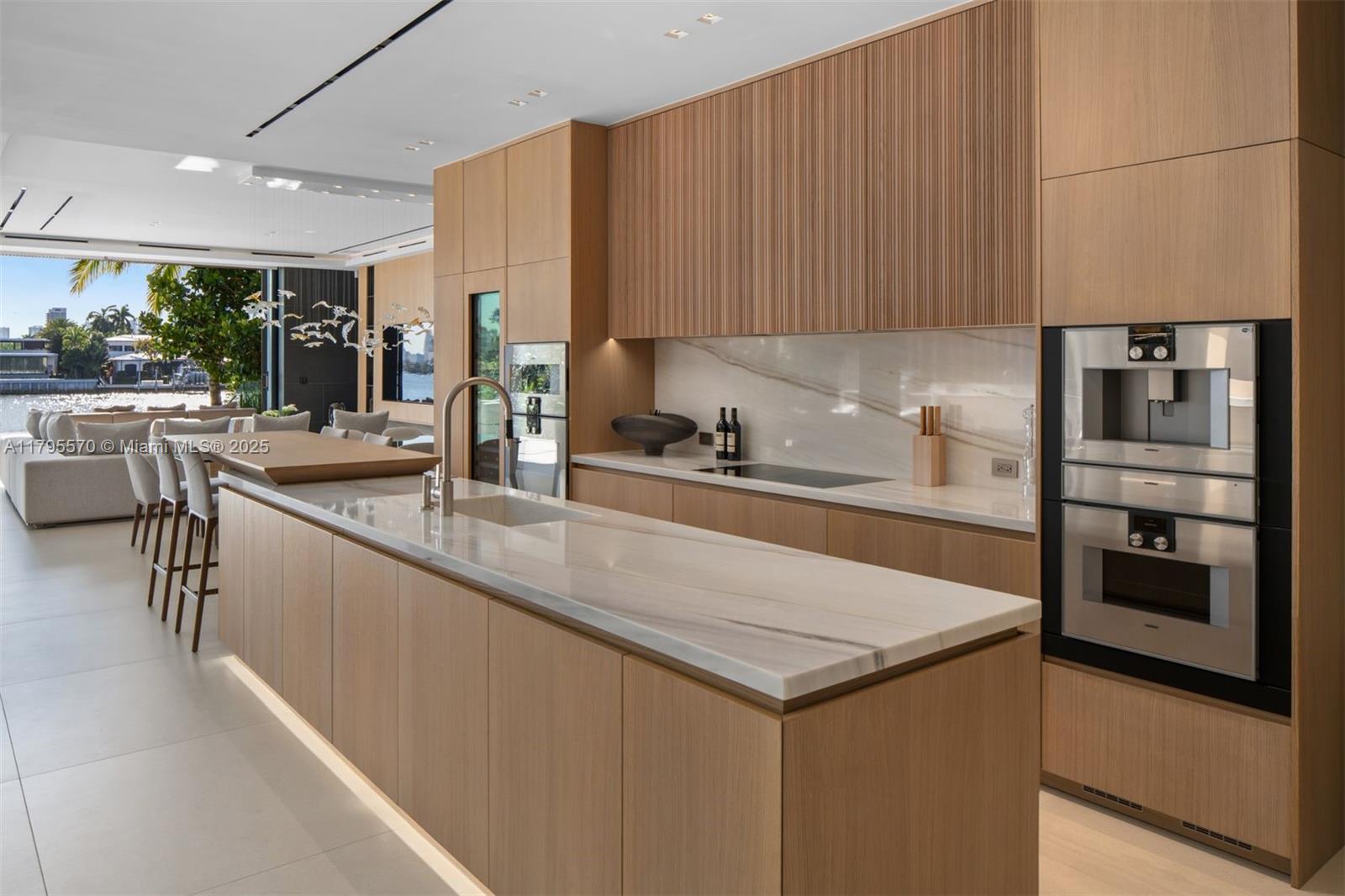 DI LIDO ISLAND - Residential
