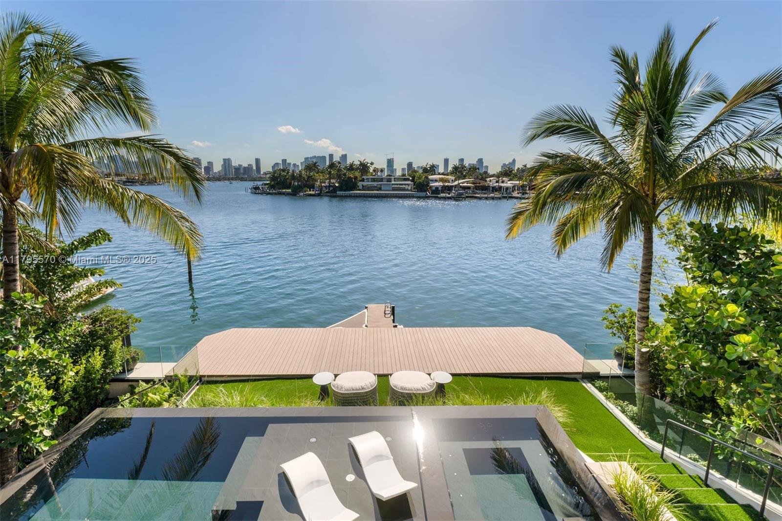 DI LIDO ISLAND - Residential