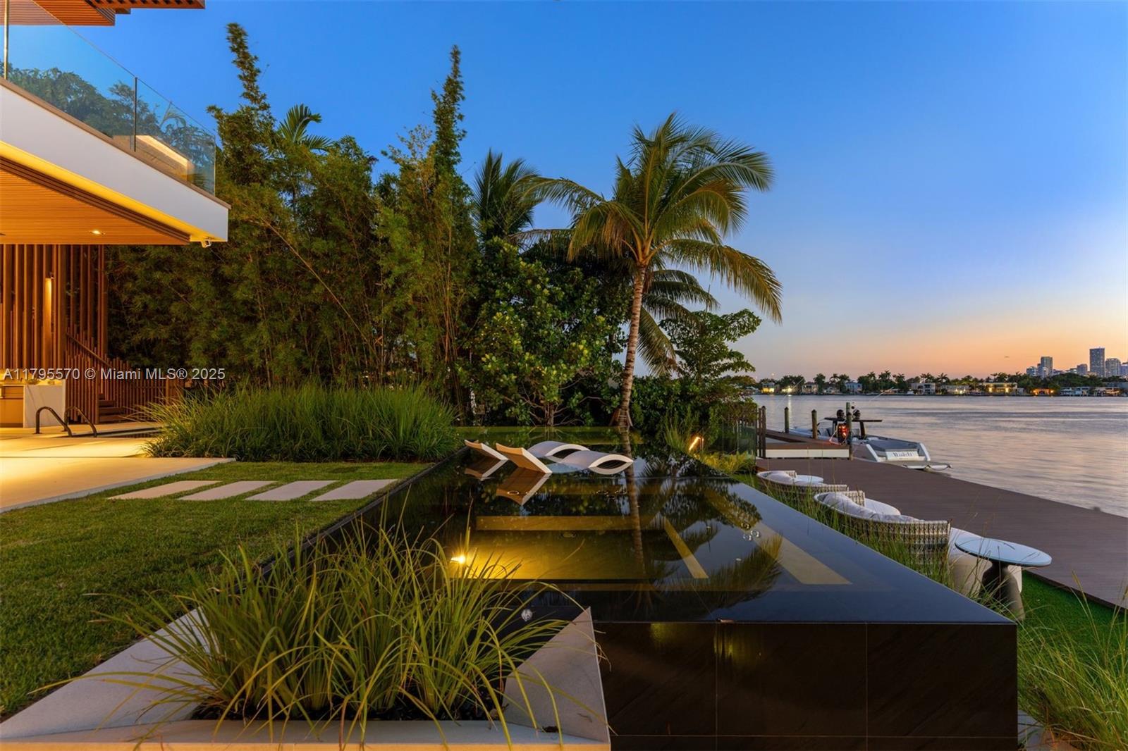 DI LIDO ISLAND - Residential