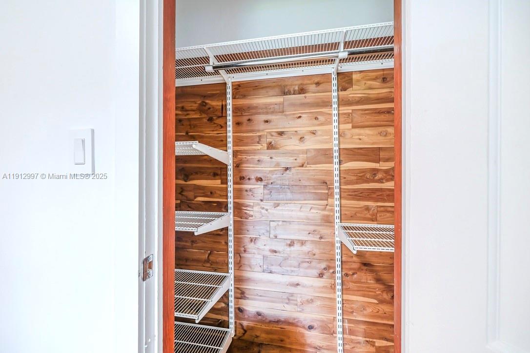 DUNNINGS MIAMI SHORES EXT - Residential