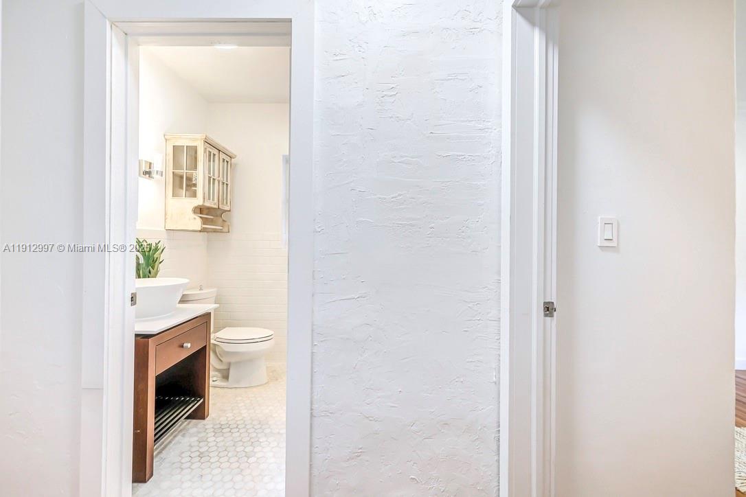 DUNNINGS MIAMI SHORES EXT - Residential