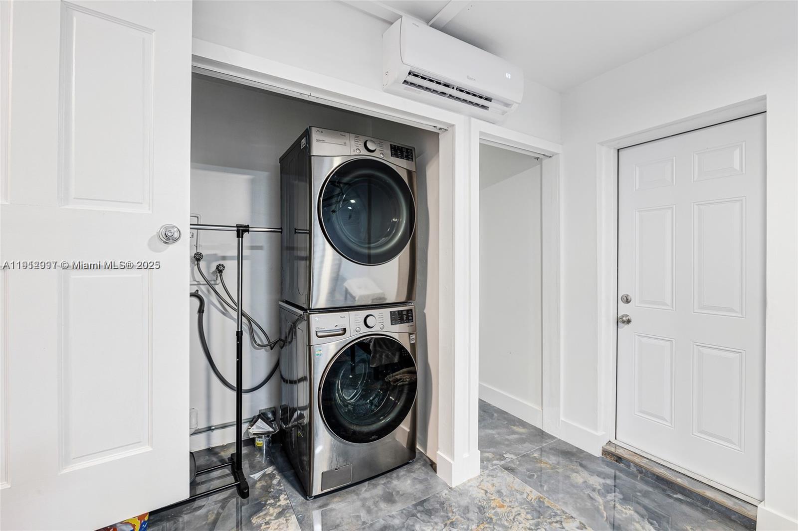 DUNNINGS MIAMI SHORES EXT - Residential