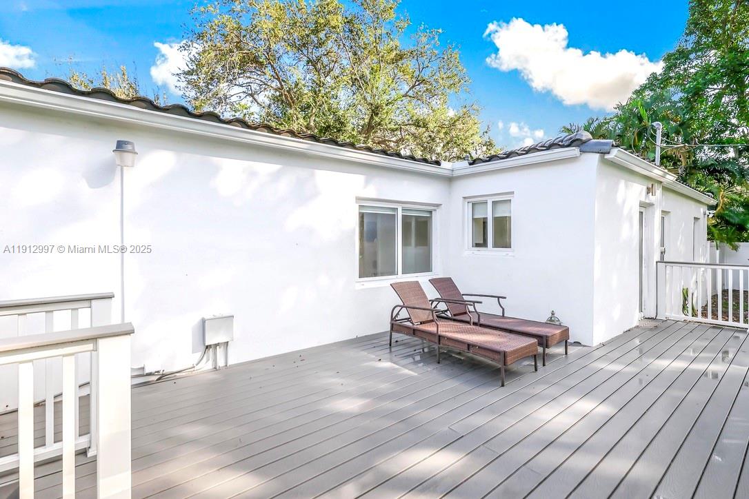 DUNNINGS MIAMI SHORES EXT - Residential