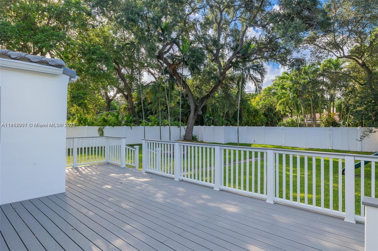 DUNNINGS MIAMI SHORES EXT - Residential