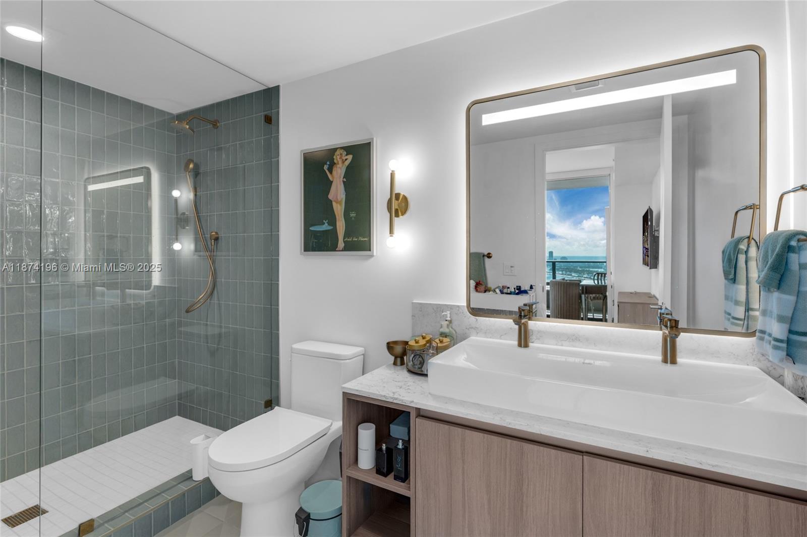 GALE / NATIIVO - Residential Lease