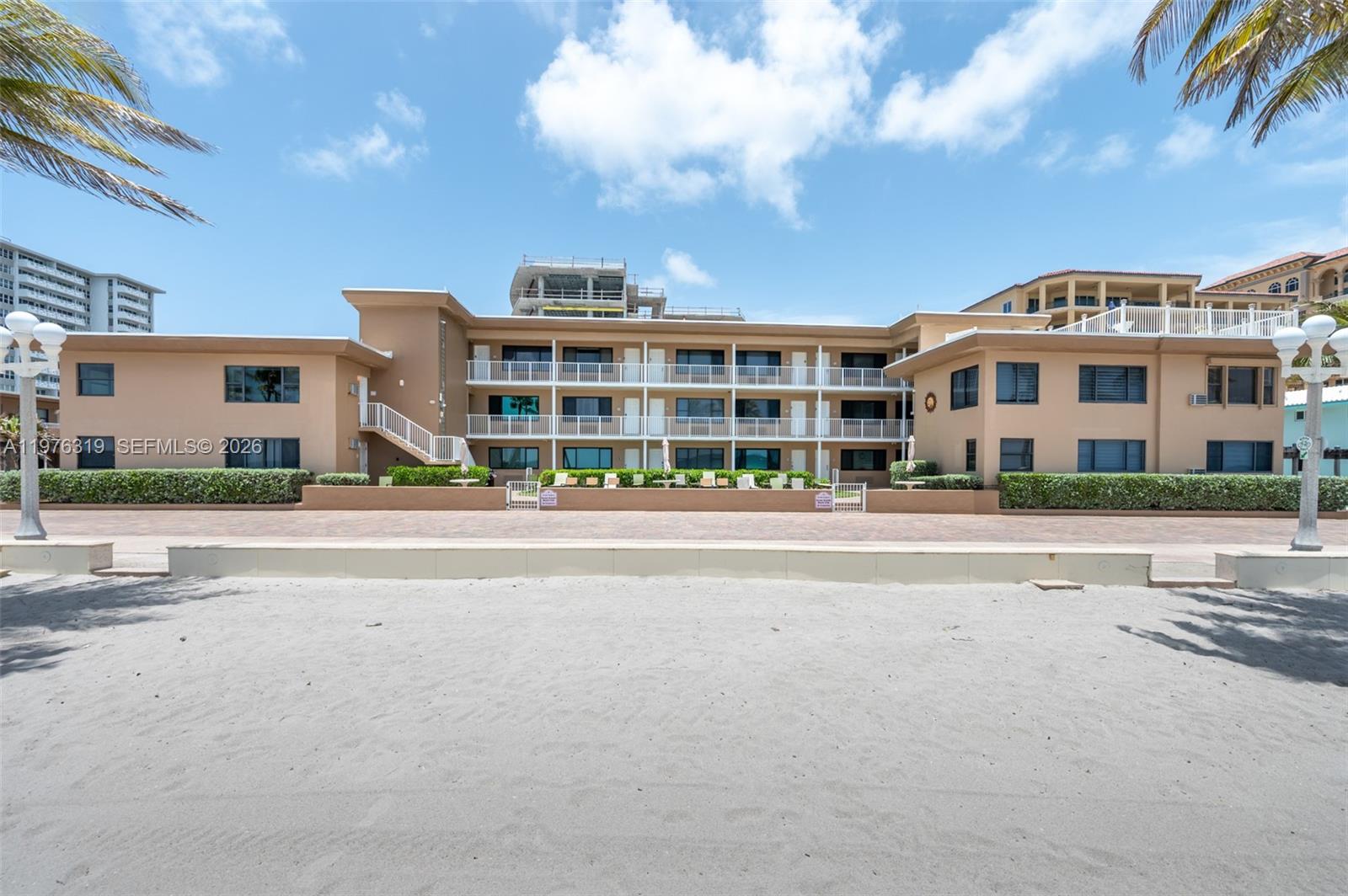 OCEAN GRANDE BEACH CLUB C - Residential