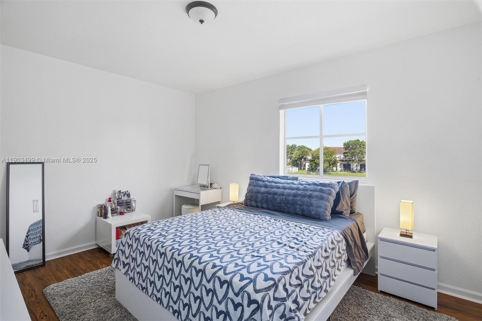 TUSCANY NO 4 CONDO - Residential