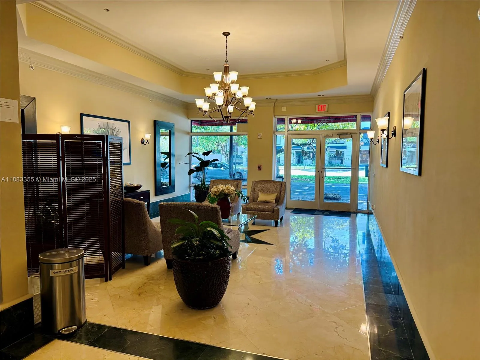 Miami, Florida 33129, United States, 1 Bedroom Bedrooms, ,2 BathroomsBathrooms,Residential,Active,216022