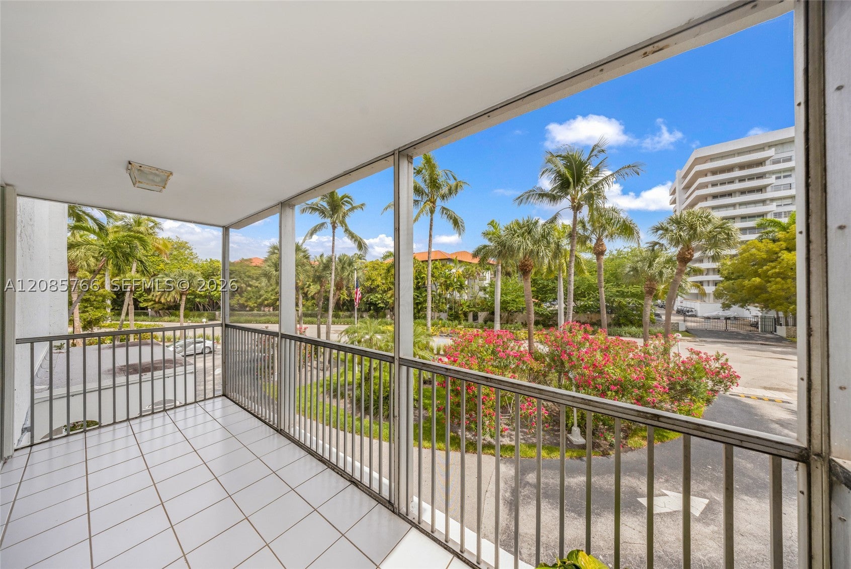150 Ocean Lane Dr 2H