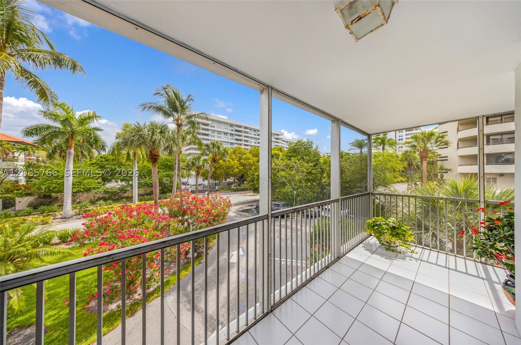150 Ocean Lane Dr 2H
