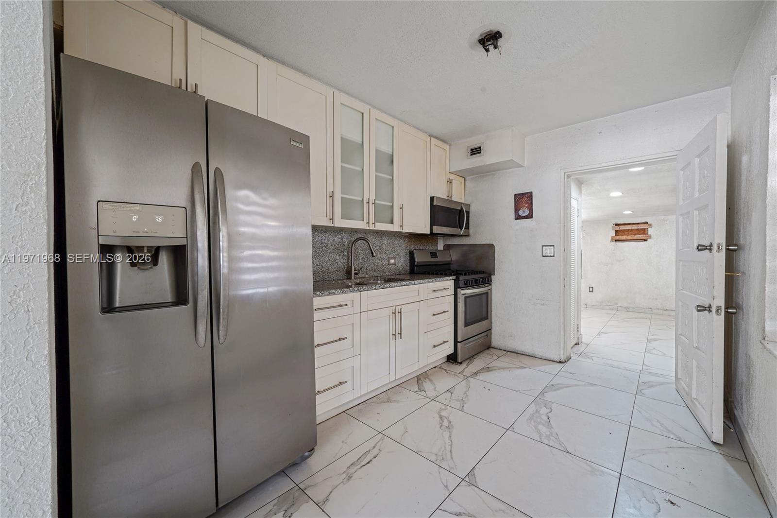 SUN-TAN VILLAGE SEC 2 - Residential