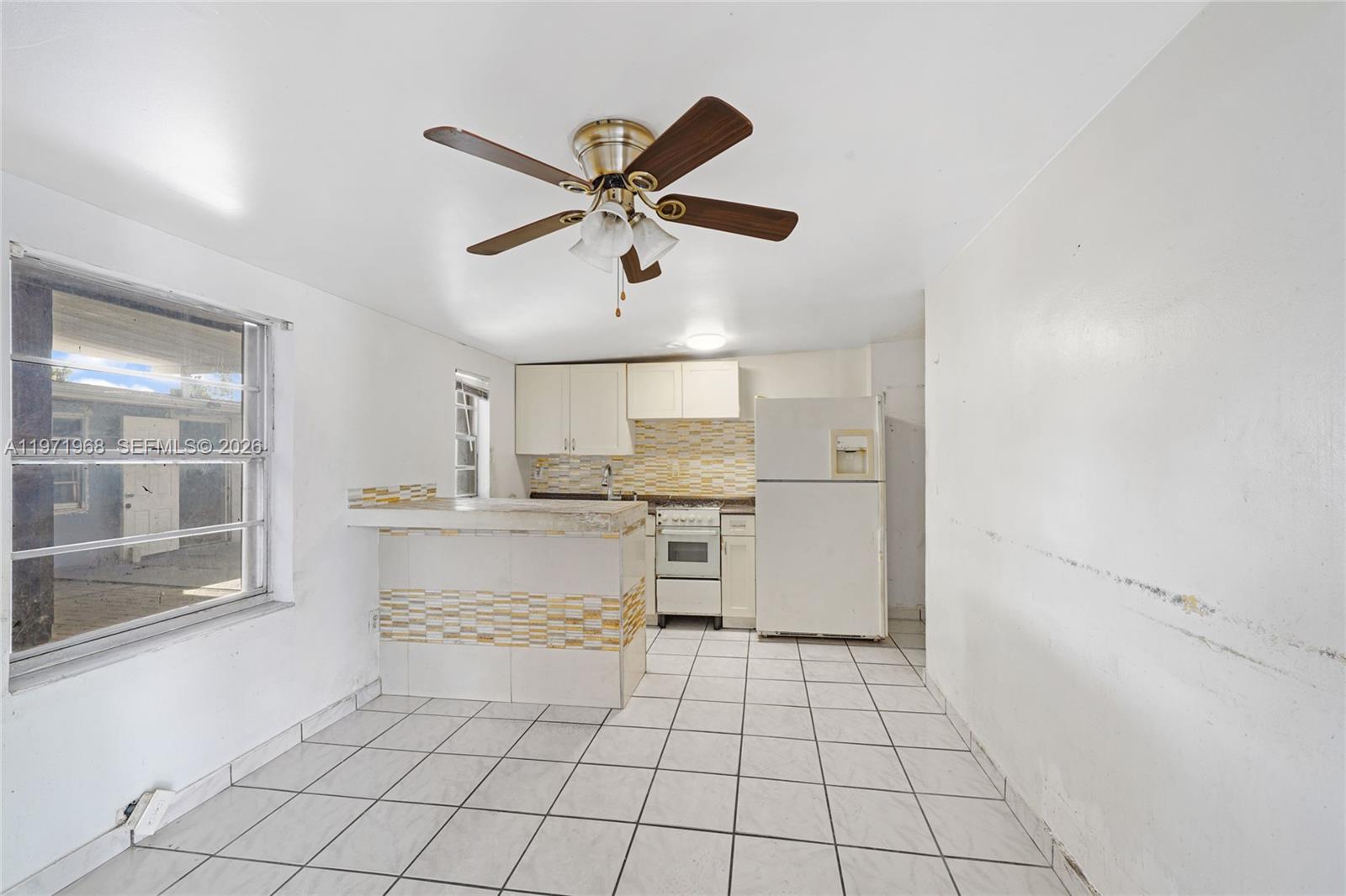 SUN-TAN VILLAGE SEC 2 - Residential