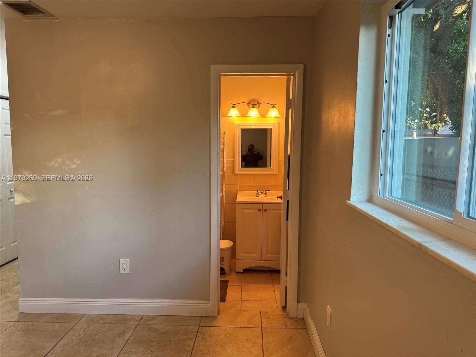 BOWMAN HEIGHTS - Residential