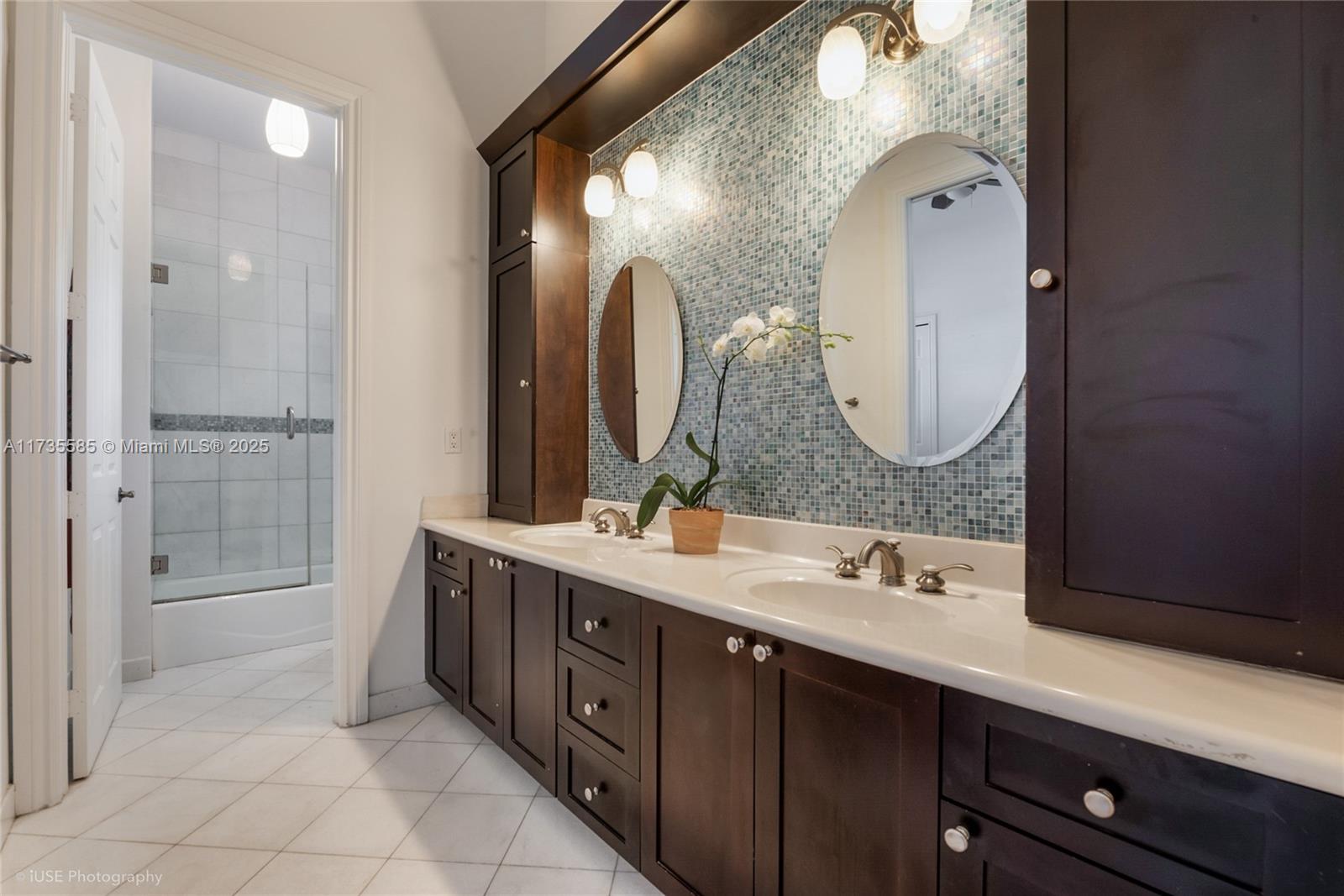 D ADESKY PROPERTIES SUB - Residential