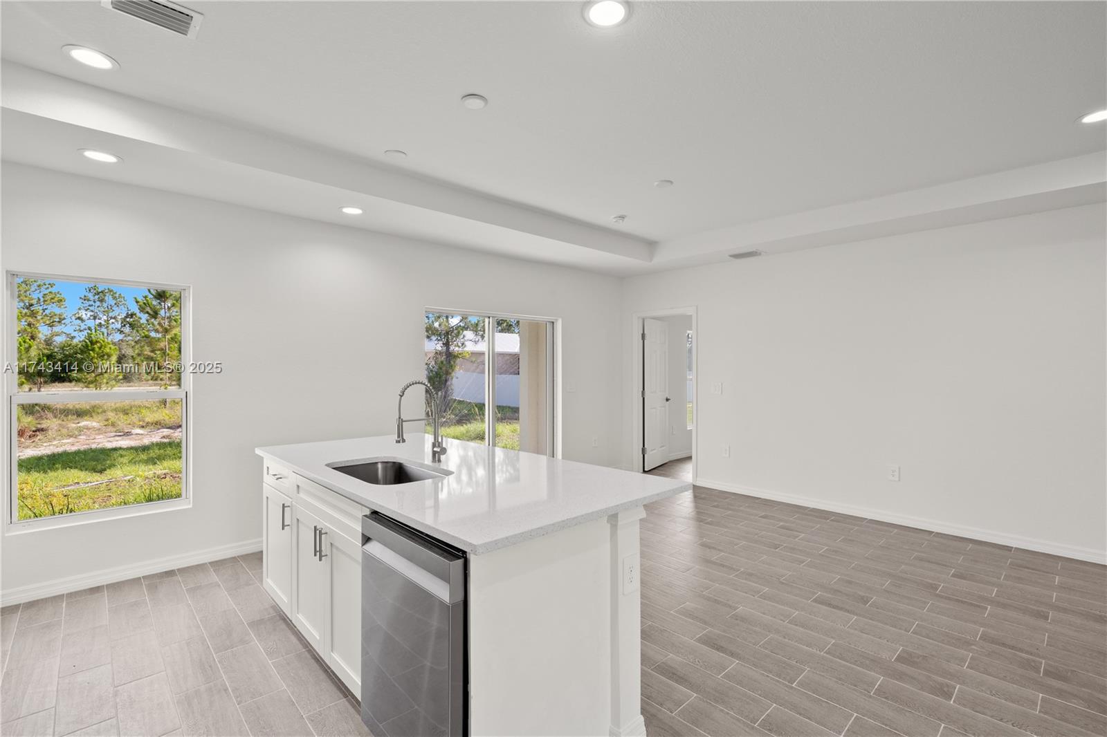 Lee conty Unincorporated - Residential