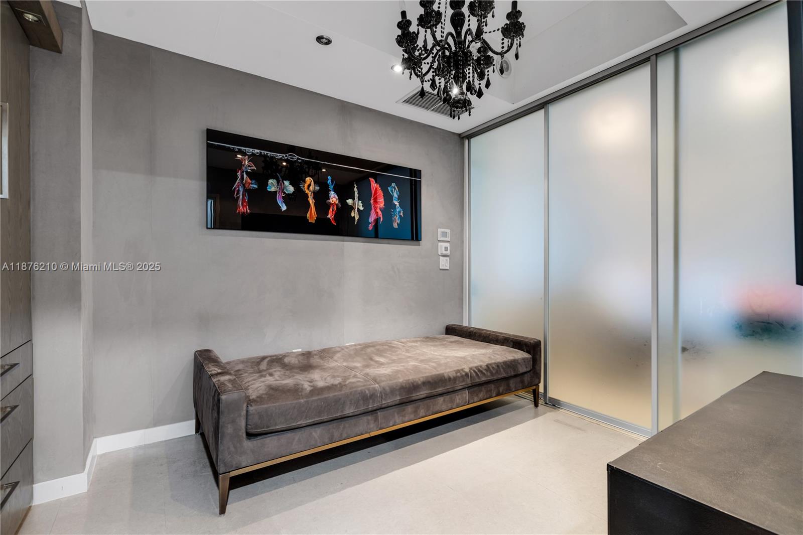 CONTINUUM ON SOUTH BEACH - Residential Lease