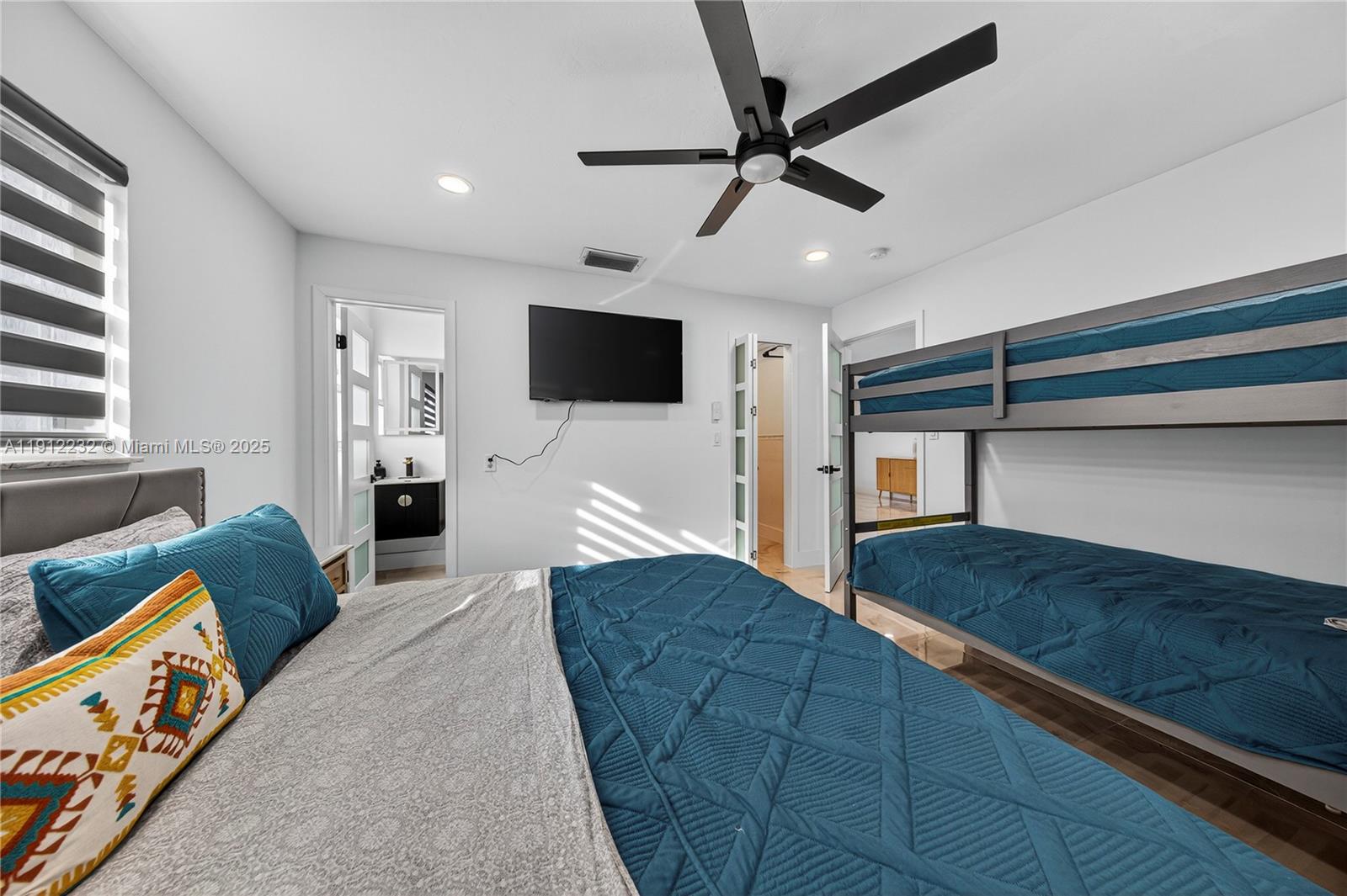 RIVERLAND VILLAGE SEC 1-R - Residential Lease