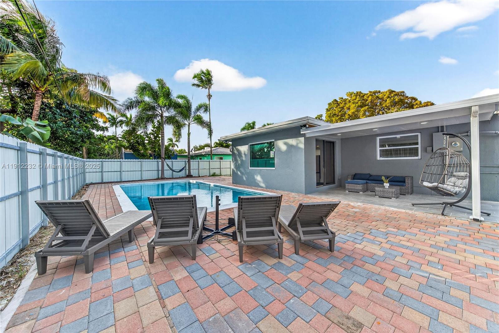 RIVERLAND VILLAGE SEC 1-R - Residential Lease