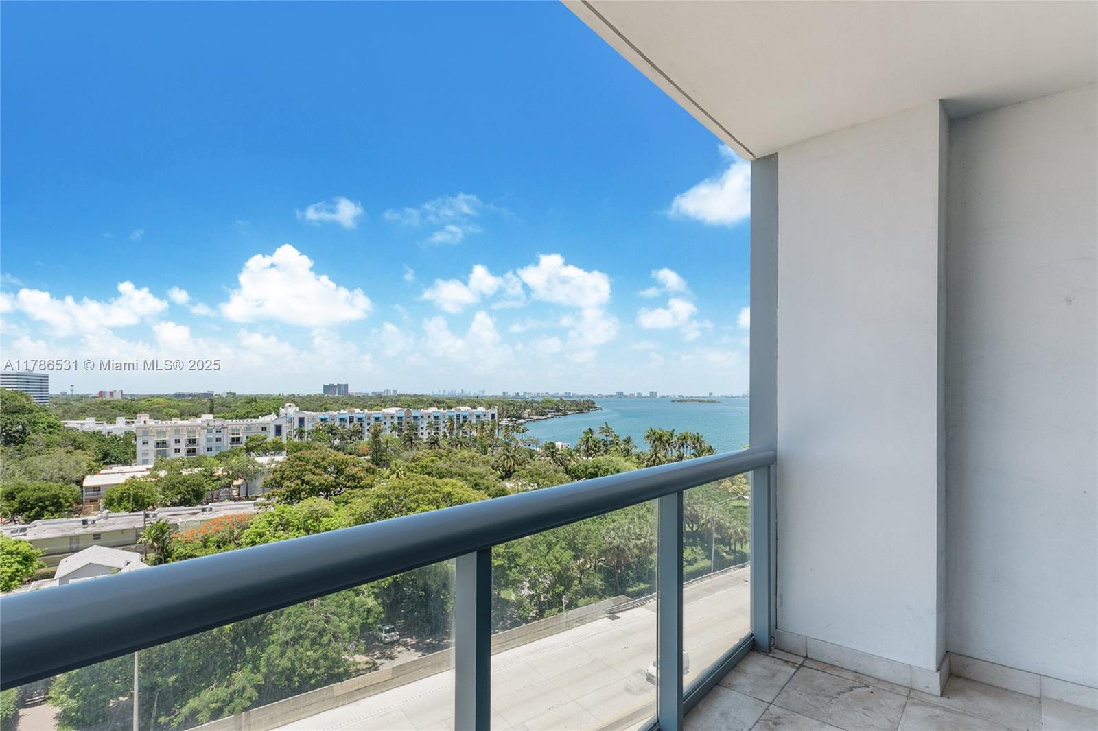 Property for Sale at 601 Ne 36th St 801, Miami, Broward County, Florida - Bedrooms: 2 
Bathrooms: 3  - $798,000