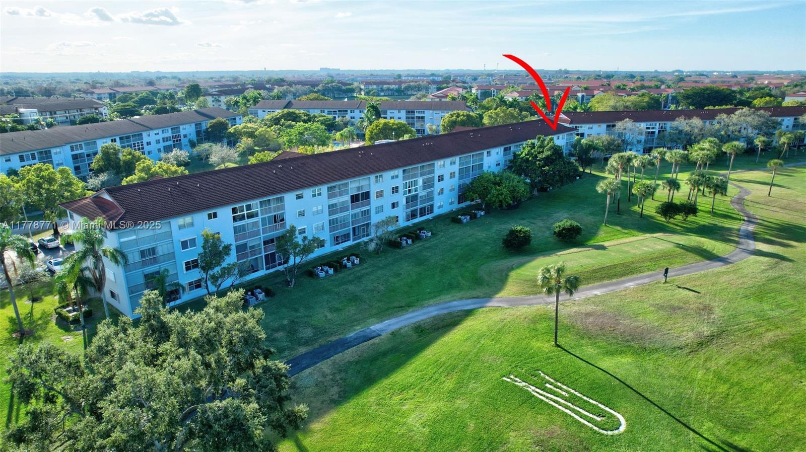 CAMBRIDGE AT CENTURY VILL - Residential