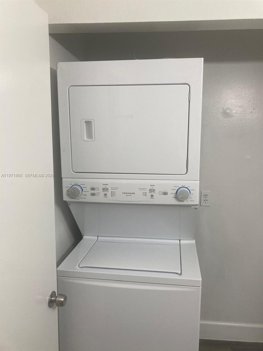 CROSSINGS OF BOYNTON BEAC - Residential