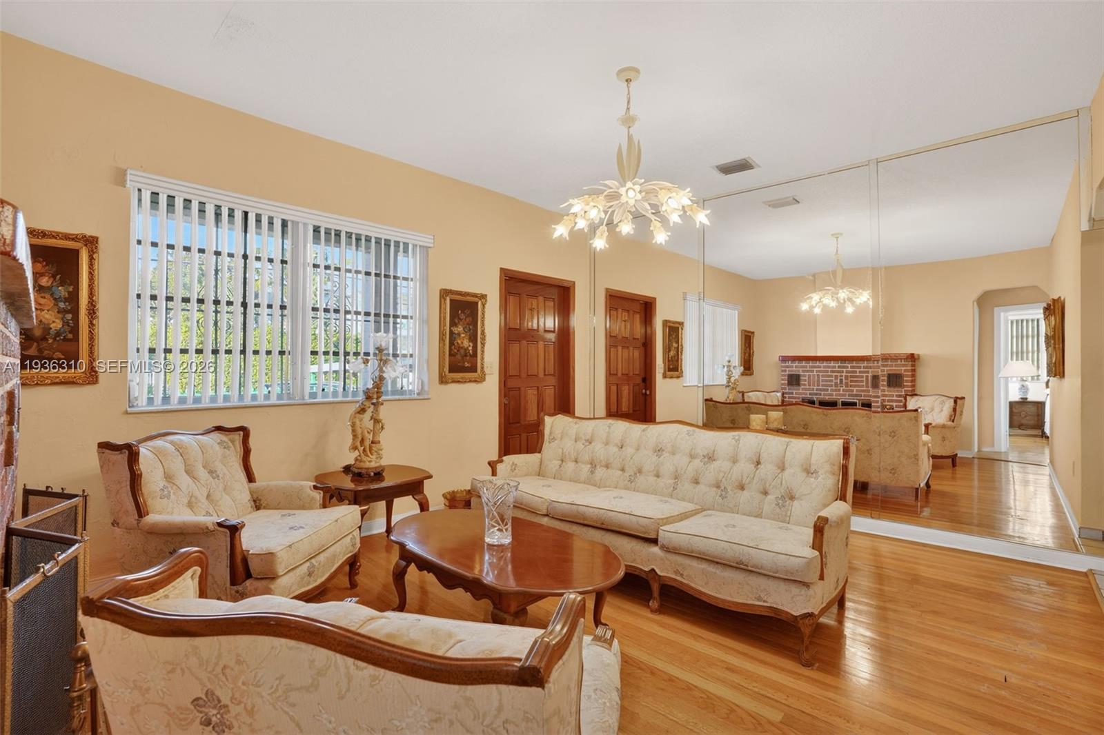 GRAPELAND - Residential