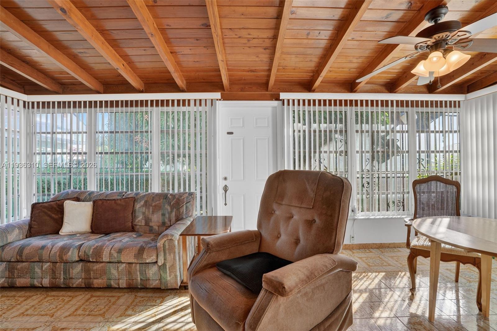 GRAPELAND - Residential