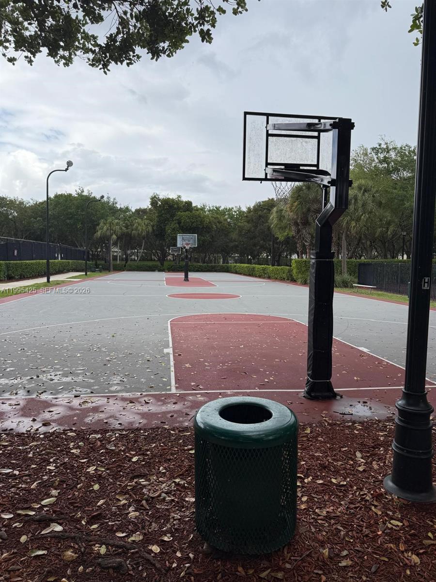 RIVIERA ISLES II - Residential