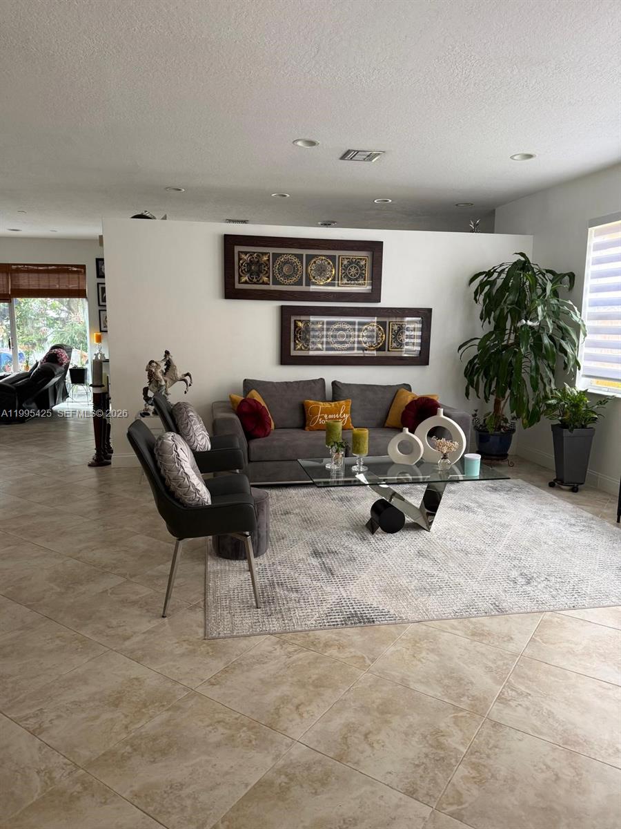 RIVIERA ISLES II - Residential