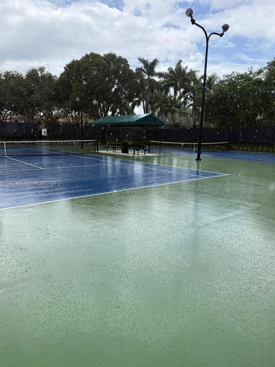 RIVIERA ISLES II - Residential