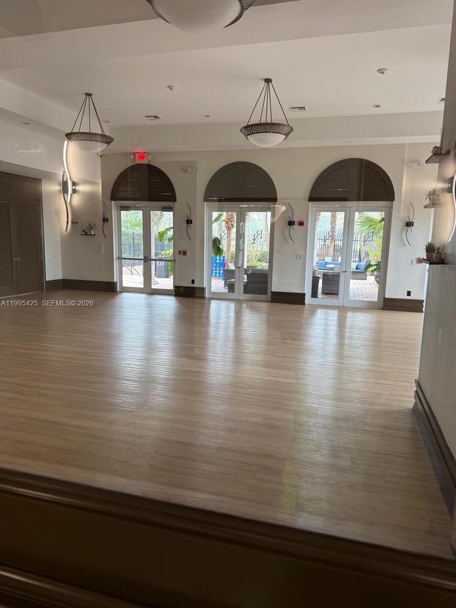 RIVIERA ISLES II - Residential