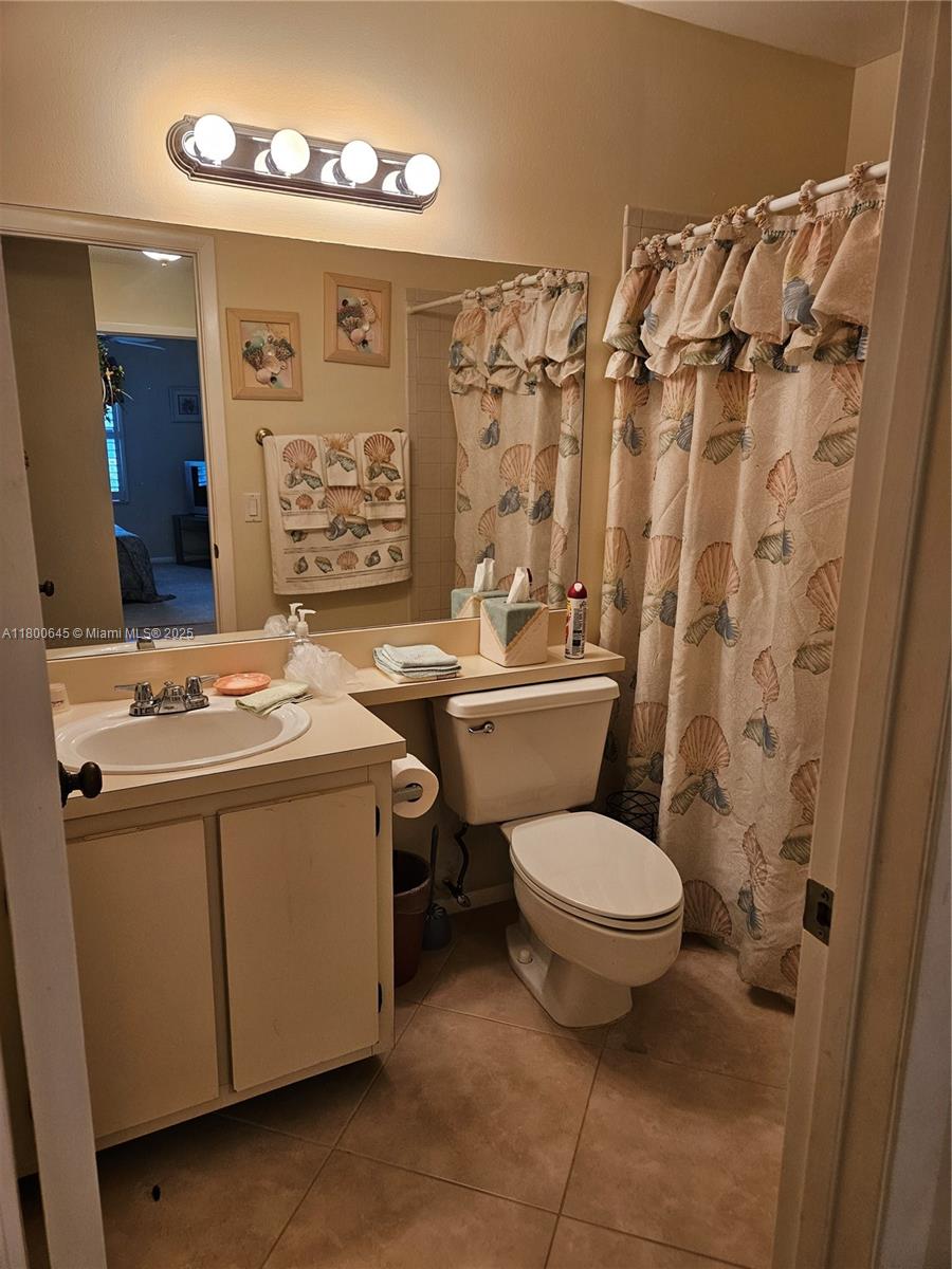 SABAL RIDGE CONDO - Residential