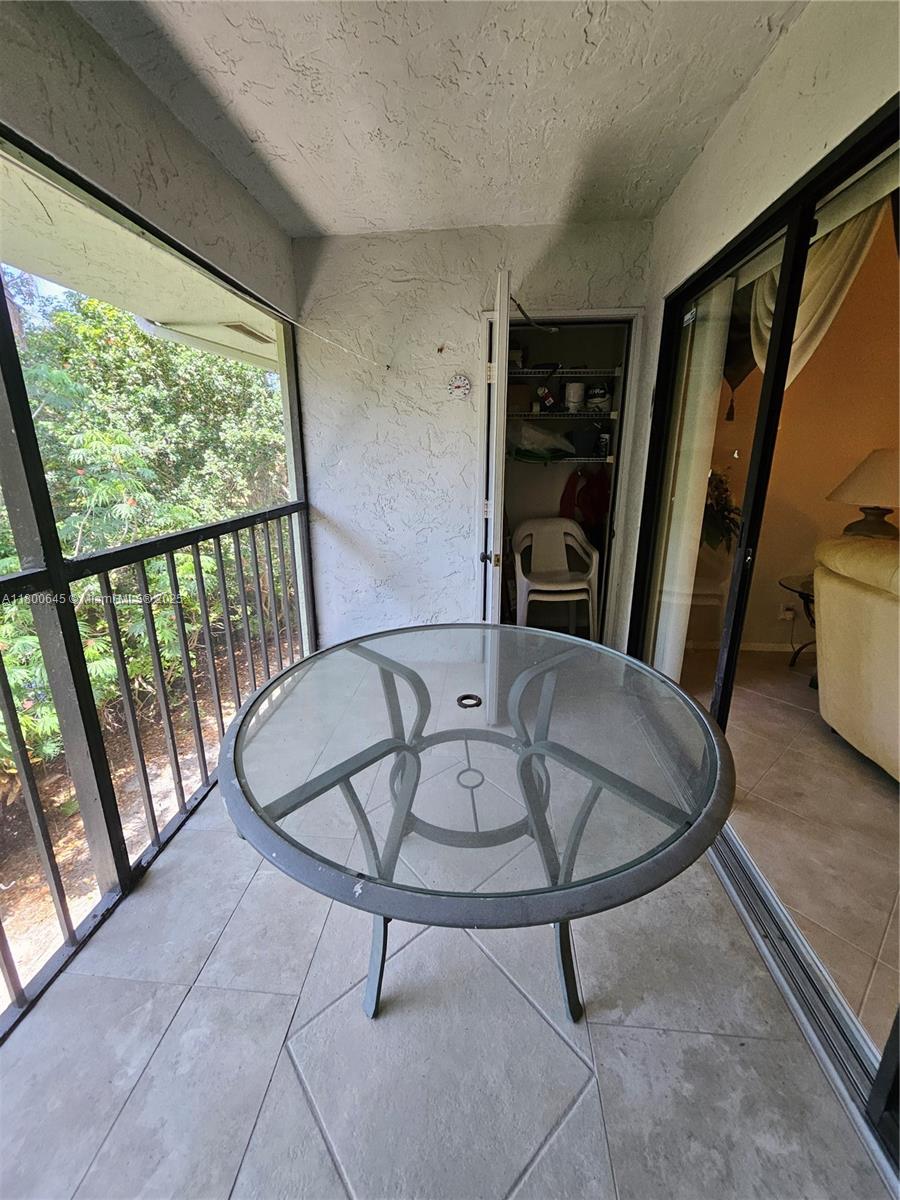 SABAL RIDGE CONDO - Residential