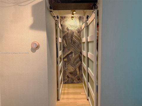 1000 West Ave 730 Miami Beach FL 33139