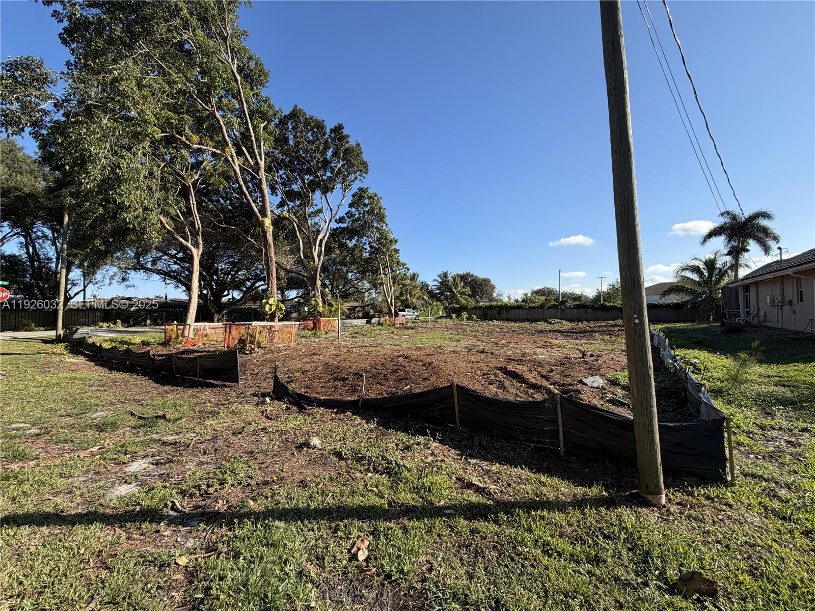 CENTRAL BAPTIST CHURCH PL - Land